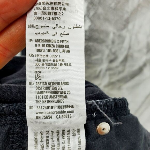 Hollister Super Skinny Advanced Stretch  Black Jean Size 29X32 - Picture 8 of 10